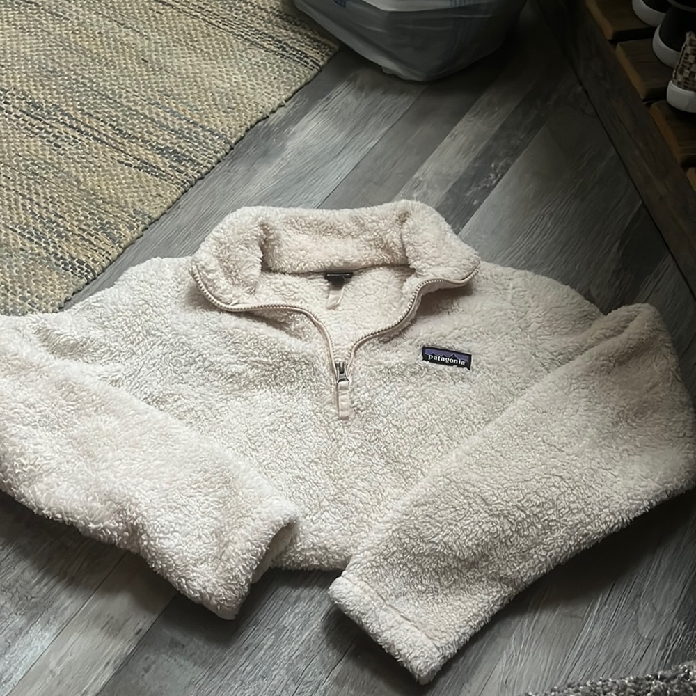 Patagonia Fuzzy Quarter Zip